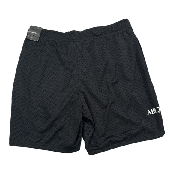 Size:M Men’s Jordan Black Athletic Shorts with Logo - Picture 4 of 7